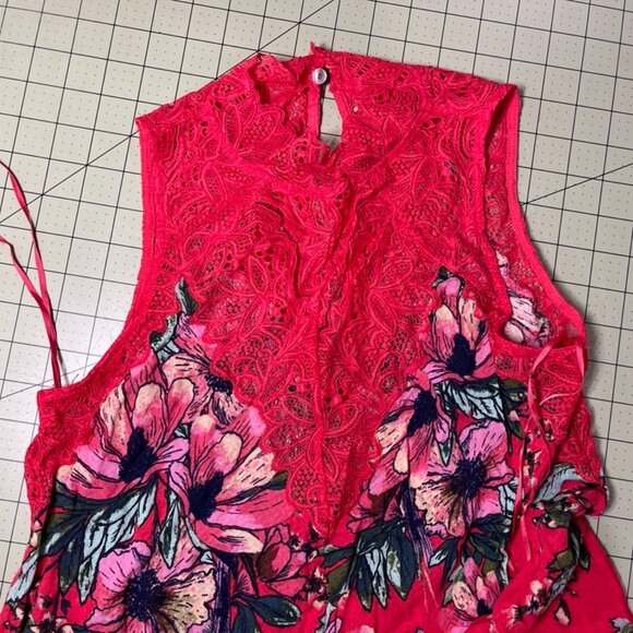 EUC Women's Free People Intimates Red Lace Floral Sleeveless Mini Dress Size XS - Picture 5 of 7